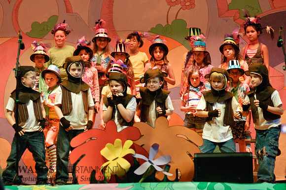 Seussical-25