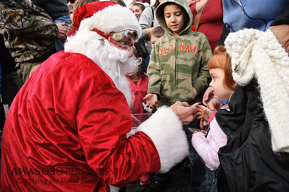 SkydivingSanta-12
